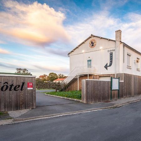 Hotel De La Gare Surgères Exterior foto